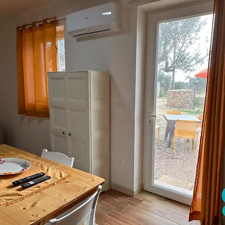 Trullo Nonnu Tore * Racale