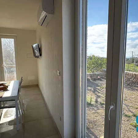 아파트 Trullo Nonnu Tore *